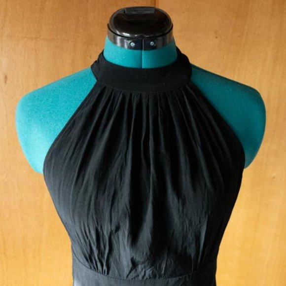 Zara 100% Viscose Black Sleeveless and Backless Halter Top Midi Dress womens S - Picture 6 of 13